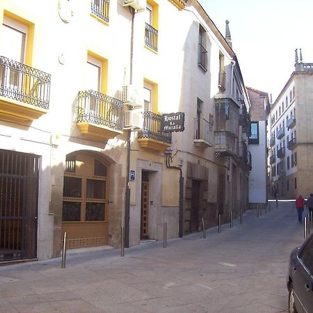 Hostal Muralla Plasencia Zewnętrze zdjęcie