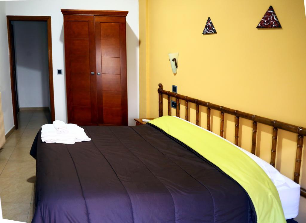 Hostal Muralla Plasencia Zewnętrze zdjęcie