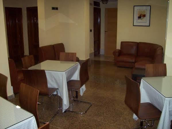 Hostal Muralla Plasencia Zewnętrze zdjęcie